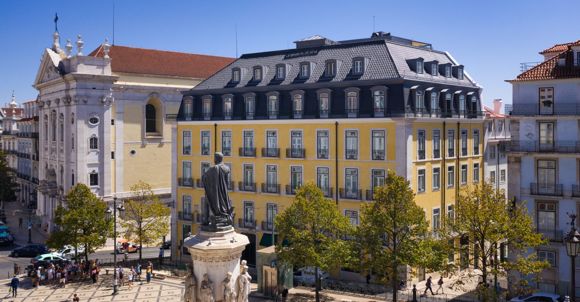 Facade 2 e1720084233954 1920x1001 - Bairro Alto Hotel, Lissabon